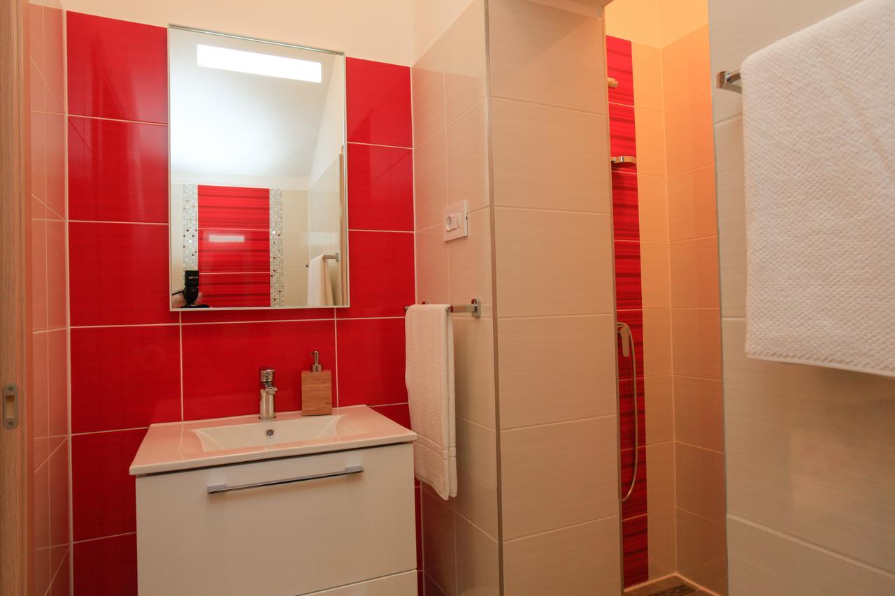 Apartments Fiora Premantura Extérieur photo